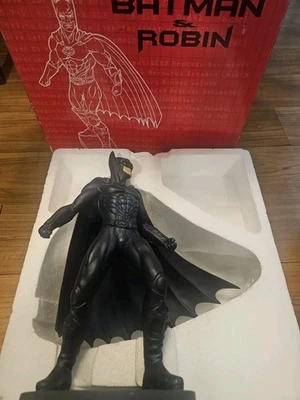 Vintage Batman And Robin Batman Warner Bros Figurine Statue 1997 13" - Image 1 of 4