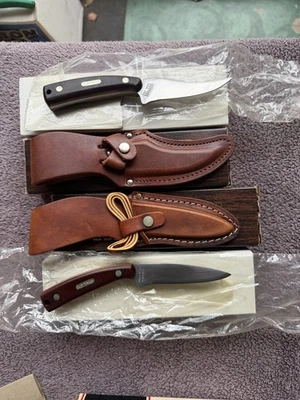 Cuchillos de dedo afilados 2-Schrade EE. UU., 152 regulares + 154 OT punto de caída, nuevos de lote con cajas Foto 1 de 4