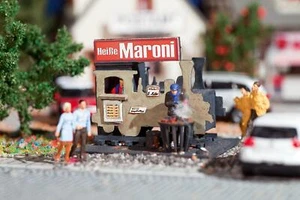 Chestnut stand kit HO Gauge Vollmer kit 42419 - Picture 1 of 3