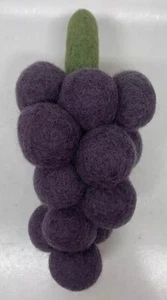 VTG 8” Bunch Of Felted Purple Grapes 145.88g - Picture 1 of 5