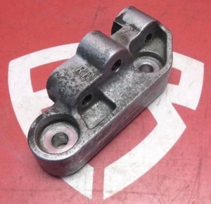  2005-2008 ACURA RL KB1 OEM RIGHT SIDE REAR CYLINDER HEAD MISC MOUNTING BRACKET - Picture 1 of 5