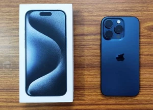 iphone 15 pro max unlocked new in box - Photo 1 sur 2