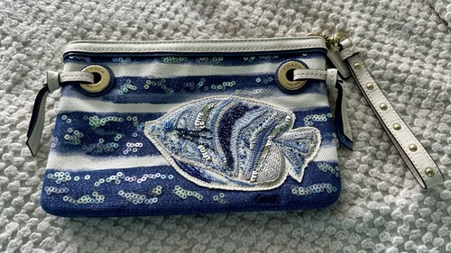COACH Audrey Fish Applique Paillettes Tela Polso Pochette 47663