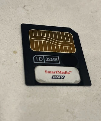 PNY Smart Media Black 32 MB Extended Data Storage Flash Memory Card w Sleeve - Image 1 of 4