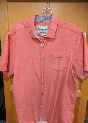International Report Shirt Mens Large Fits Medium  Linen Blend Short Sleeve - Image 1 of 3