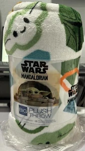 Brand New🔥 Star Wars Oversized 5'X6'  Supersoft Printed Plush Throw - Picture 1 of 2