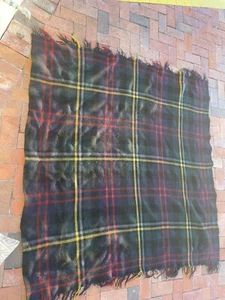 Antique Thick Classic Red/Green Wool Blanket Scotland T Plaid Fringed Throw - Picture 1 of 11