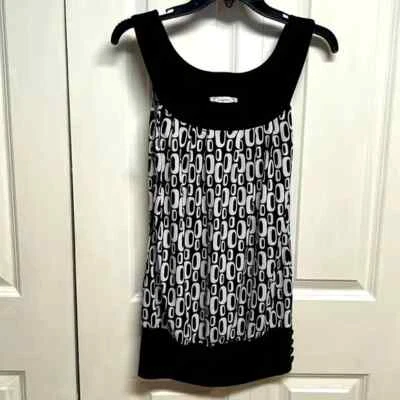 Top sin mangas con estampado de cadena gris negro 6 grados talla S Foto 1 de 4