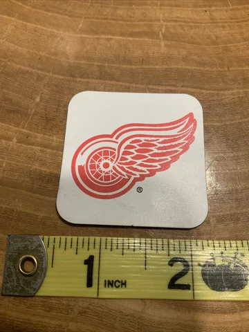 Vintage Detroit Redwings Magnet NHL HOCKEY Cover
