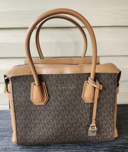 BORSA A TRACOLLA MICHAEL KORS MERCER MEDIA TOP ZIP CINTURA TOTE - Foto 1 di 14