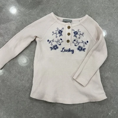 Lucky Brand вафли вязаный верхний ребенка ясельного возраста девочек 2T розовый вышитый длинным рукавом Henley - Изображение 1 из 4