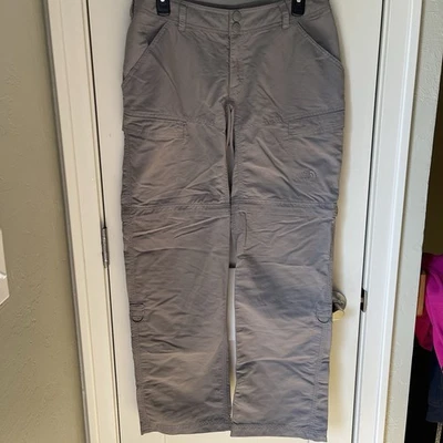 Pantalones cortos convertibles The North Face para mujer talla 6 gris nailon senderismo con cremallera Foto 1 de 4