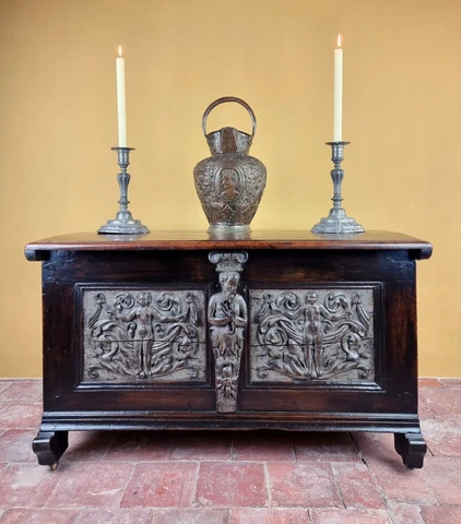 A Small 17th Century Flemish Coffer Cover