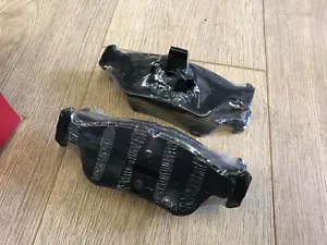 BMW e39 (2004) Front Brake Pads Unipart - Picture 1 of 2
