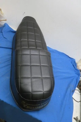 Asiento Triump Trident T150, modelo Norman Hyde, hecho a medida en el Reino Unido - L@@K Foto 1 de 4