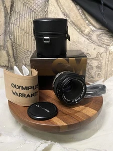 VTG OLYMPUS OM SYSTEM ZUIKO AUTO-MACRO F3.5 F=50mm LENS NEAR MINT IN BOX JAPAN - Picture 1 of 17