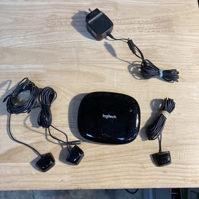 Logitech Hub for Harmony Ultimate Advanced Universal Remote Control O-R0004 - Image 1 of 4