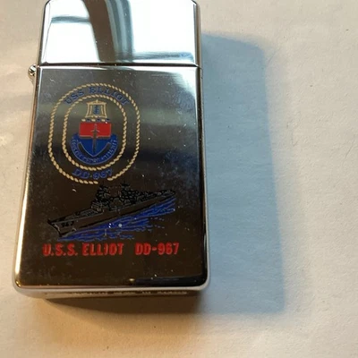 Zippo Slim USS Elliot DD-967 nunca atingido novo estoque antigo em exibição - Imagem 1 de 4