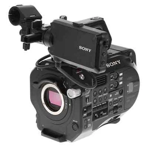 Sony PXW-FS7M2 XDCAM videocamera di memoria 1575h ver.1.23 con RMT-845 e accessori - Foto 1 di 10