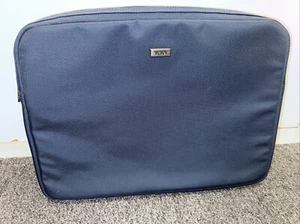 Housse / pochette de voyage électronique pour ordinateur portable TUMI - Marine - Réf 5449-13-A - Photo 1/6