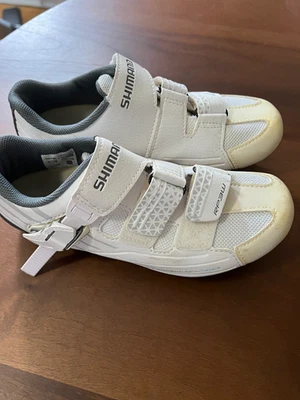 Zapato de ciclismo Shimano RP3 para mujer - talla UE 37; talla EE. UU. 5,5 Foto 1 de 4