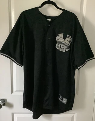Majestic MLB New York Yankees Black Jersey Camo logo Mens Size 2XL - Image 1 of 4