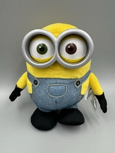 Minions Peluche Bob Cattivissimo Me 8" Indossa Occhiali Illuminazione Studio - Foto 1 di 8