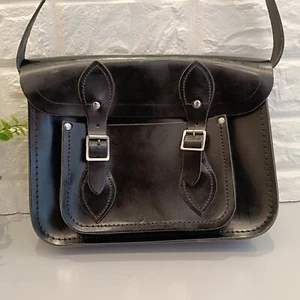 Damen The Cambridge Satchel Company Batchel schwarz Saffiano Leder Handtasche Herren - Bild 1 von 15
