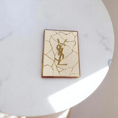 YSL Yves Saint Laurent 眼影盘 4 色 密封 — 第 1/4 张图片