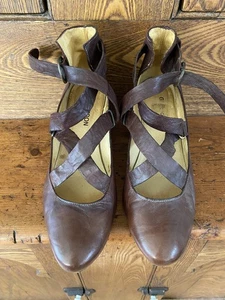 Giraudon New York 38 8 8.5 9 vintage 90s ankle strap heel shoes brown leather - Picture 1 of 10