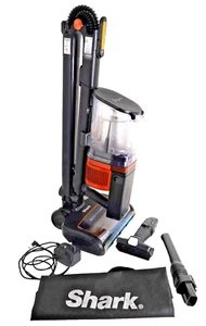 Shark Cordless Pet Vacuum Cleaner IZ300UKT AntiHair Wrap Orange with Attachments - Picture 1 of 7