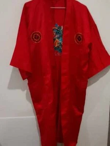Thailand ~ Women's Size M/L Red Satin Kimono Robe No Belt Dragon embroidery - Picture 1 of 5