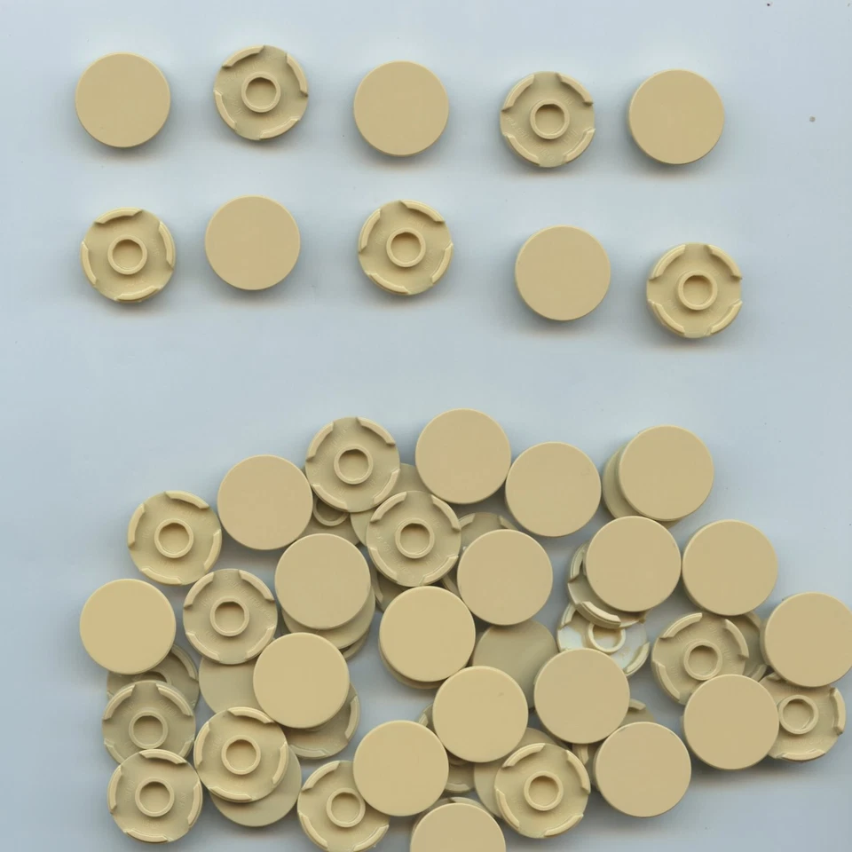 LEGO x 60 Tan Tile, Round 2 x 2 with Bottom Stud Holder 14769 - Image 1 of 1