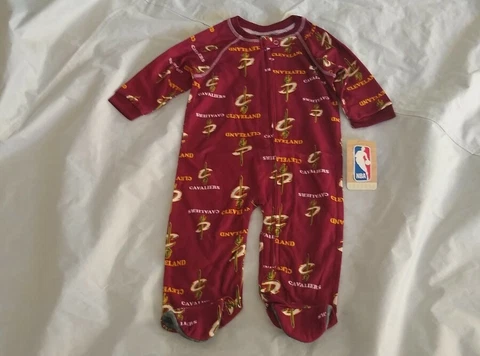 NBA Unisex Baby Cleveland Cavaliers Cozy One Piece Pajama Burgundy Sz 12M Cover