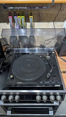 Sound LAB DLP1600 Turntable - Image 1 of 4