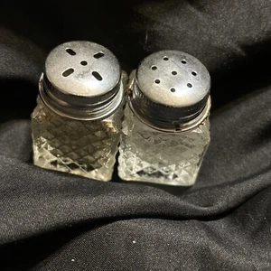 Vintage Miniature Salt and Pepper Set Glass Crystal Shakers - Picture 1 of 2