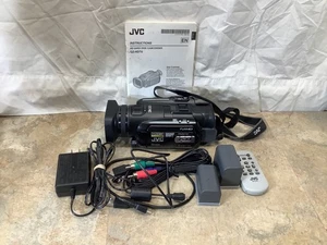 JVC Everio GZ-HD7U 3CCD 60GB HD Hard Disk Camcorder w/Battery Remote Charger - Picture 1 of 12