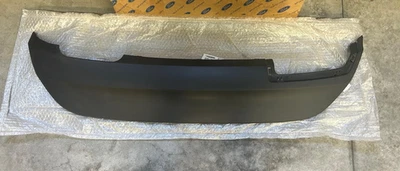 SPOILER RIVESTIMENTO PARAURTI POSTERIORE FORD FIESTA 2008-2019 - Immagine 1 di 3