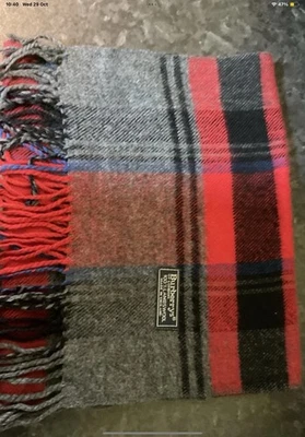 Unisex Burberry Scalf Lambswool - Image 1 of 4