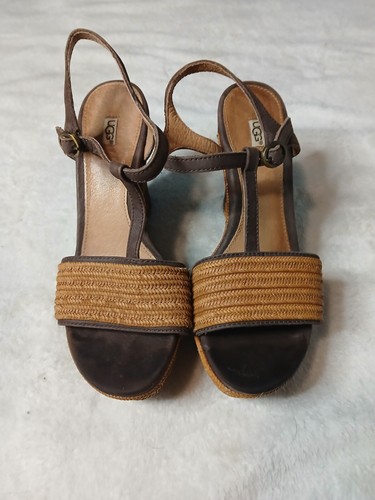 Ugg Australia Fitchie sandali con zeppa plateau taglia 6 1 2