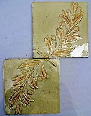 TILE MINTON ENGLAND LEAF BRANCH ART NOUVEAU MAJOLICA PORCELAIN VINTAGE 2pc # 92 - Image 1 of 4