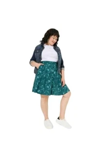 Torrid Disney Hocus Pocus Mini Challis Button Front Skirt Green 2, 2XL, 18-20 - Picture 1 of 7