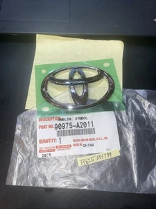 2011-2025  Toyota LOGO Emblem 90975-A2011 - Bild 1 von 3