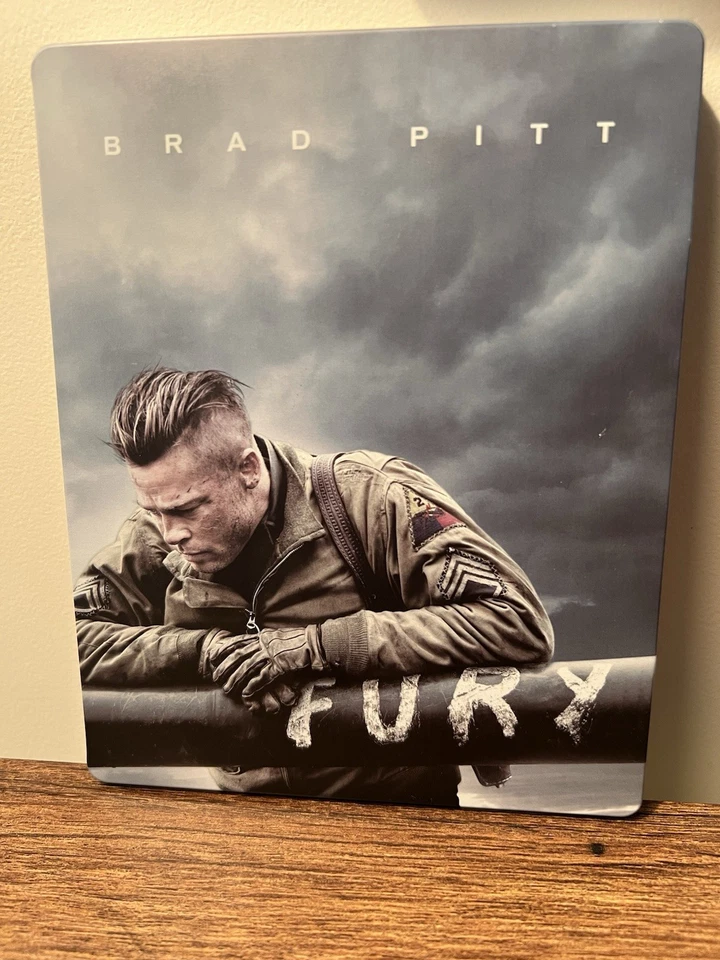 Fury Blu-ray Steelbook (Brad Pitt) Has A scratch  on the back - Imagem 1 de 4
