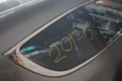 Cuarto trasero derecho panel ventana vidrio cupé 4g43-76-11086 Aston Martin Db9 2005 Foto 1 de 2