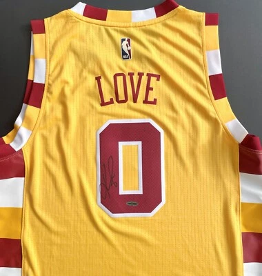 Kevin Love Signed Autographed Cleveland Cavaliers Swingman Jersey Upper Deck Coa - Image 1 of 4