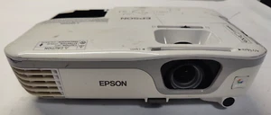 Epson PowerLite X15 3LCD XGA H518A HDMI Projector FOR PARTS - Picture 1 of 7