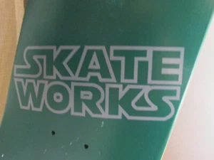 Skateworks 8" x 31 .25" Skateboard Deck w Green Logo New,Blemish,Santa Cruz Co. - Picture 1 of 5