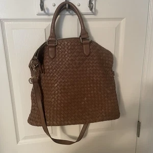 MARGOT NEW YORK GEFLOCHTENES LEDER FALTBARE HANDTASCHE CROSSBODY TASCHE BEUTELTASCHE HELLBRAUN BRAUN - Bild 1 von 15