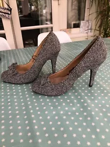 Fiore Collection herringbone fabric court shoes UK size 4 - Picture 1 of 10